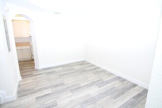 6550 Morgan Hill Trail-Unit -1902 in Royal Palm Beach, FL - Building Photo - Building Photo