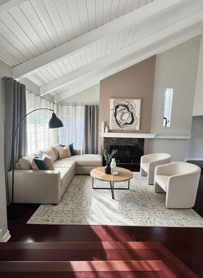 213 E Borromeo Ave in Placentia, CA - Building Photo - Building Photo