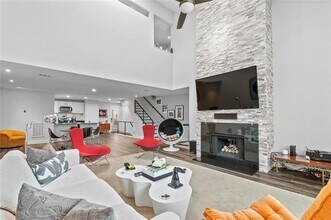 2704 Shelby Ave in Dallas, TX - Building Photo - Building Photo