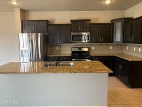 13487 Halifax St in Horizon City, TX - Building Photo - Building Photo