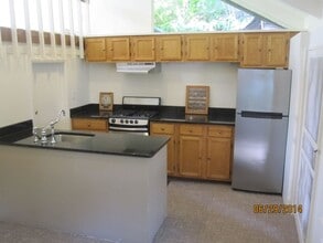909 U.S. 9W in Nyack, NY - Building Photo - Building Photo