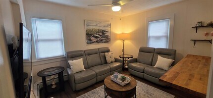 11 Franklin Ave in Pearl River, NY - Building Photo - Building Photo