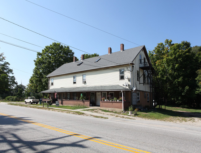 328 Hartford Pike in Dayville, CT - Building Photo - Building Photo