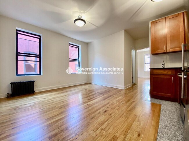 615 Fort Washington Ave in New York, NY - Building Photo - Building Photo