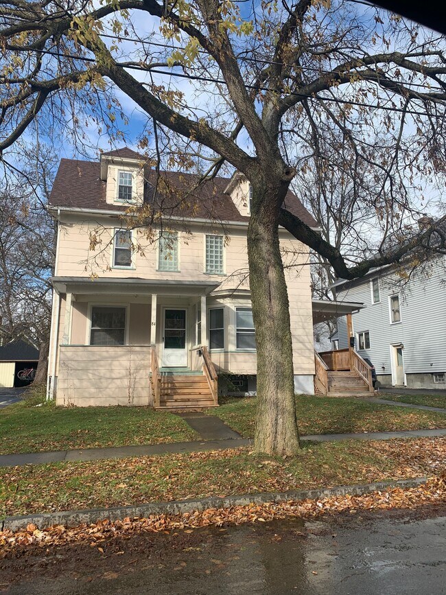 84 Park Ave Rentals in Canandaigua, NY