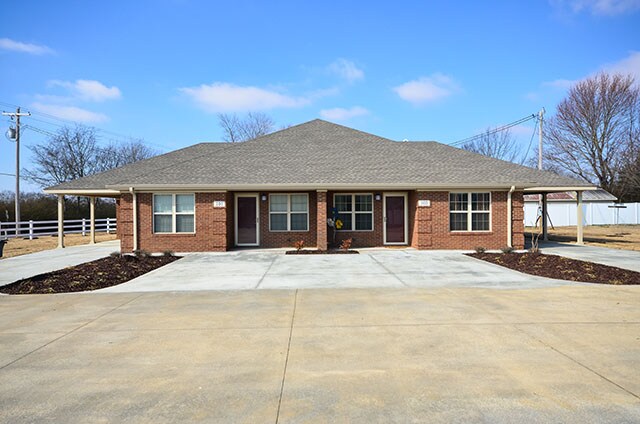 Village Park Apartments in Killen, AL - Building Photo