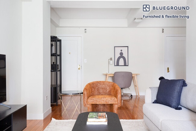 400 E 58th St in New York, NY - Building Photo - Building Photo