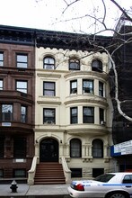 41 W 76th St in New York, NY - Building Photo - Building Photo