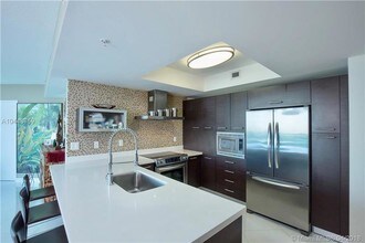 250 Sunny Isles Blvd-Unit -3-1101 in Sunny Isles Beach, FL - Building Photo - Building Photo