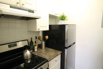 335 Metcalfe in Ottawa, ON - Building Photo - Building Photo