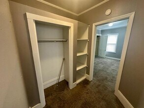 206 Courtland St in Fairport Harbor, OH - Building Photo - Building Photo