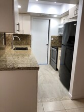 8409 NW 59th Ct in Tamarac, FL - Building Photo - Building Photo