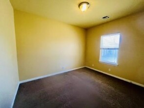 16709 Valderama Way in Edmond, OK - Building Photo - Building Photo