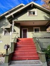 322 Buena Vista St in Grass Valley, CA - Building Photo - Building Photo