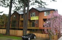 Gables on Stark in Portland, OR - Foto de edificio - Building Photo