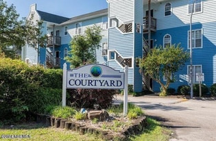 4230 Wilshire Blvd, Unit D-204 in Wilmington, NC - Building Photo