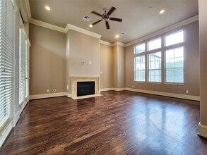 3205 Center St in Houston, TX - Building Photo - Building Photo