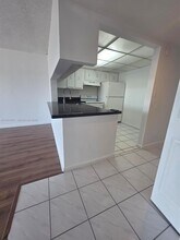 494 NW 165th St in Miami, FL - Building Photo - Building Photo