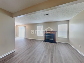 6763 Wimbledon Dr in Zionsville, IN - Building Photo - Building Photo