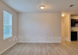 1220 Ribault River Dr in Jacksonville, FL - Building Photo - Building Photo