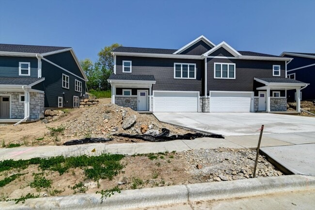 property at 2996 Blue Grass Dr