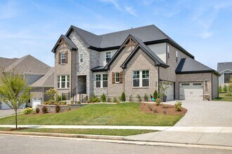 3339 Cherry Jack Ln in Thompson's Station, TN - Building Photo - Building Photo