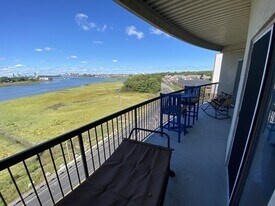 133 Commander Shea Blvd in Quincy, MA - Building Photo