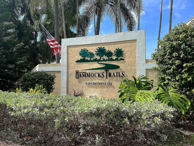 15300 SW 106th Ter, Unit #526 in Miami, FL - Foto de edificio - Building Photo