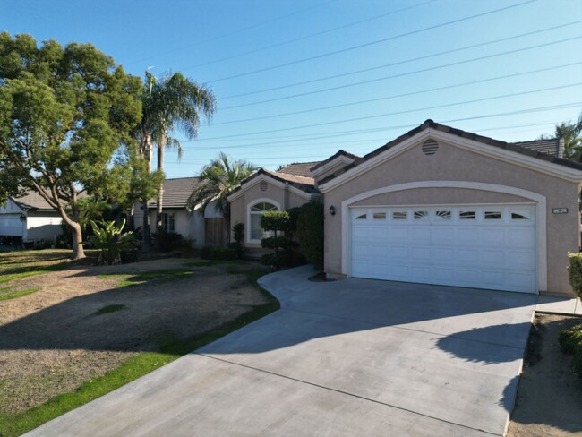 9503 Seabeck Ave in Bakersfield, CA - Building Photo - Building Photo