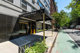 Lawrence House Apartments in New York, NY - Building Photo - Building Photo