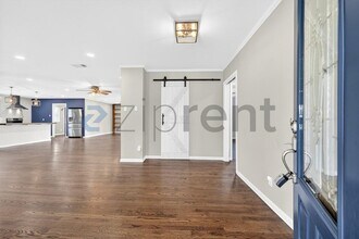 1610 N Ave in Plano, TX - Building Photo - Building Photo