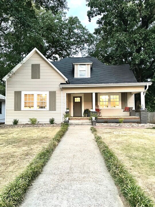1407 5th Ave S in Jasper, AL - Building Photo
