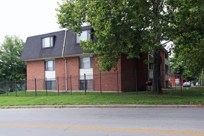 Northeast View Apartments in Kansas City, MO - Building Photo - Building Photo