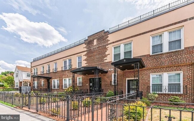 property at 1801 Otis St NE
