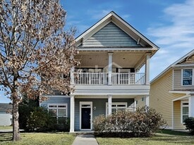 65 Heritage Pky in Bluffton, SC - Building Photo