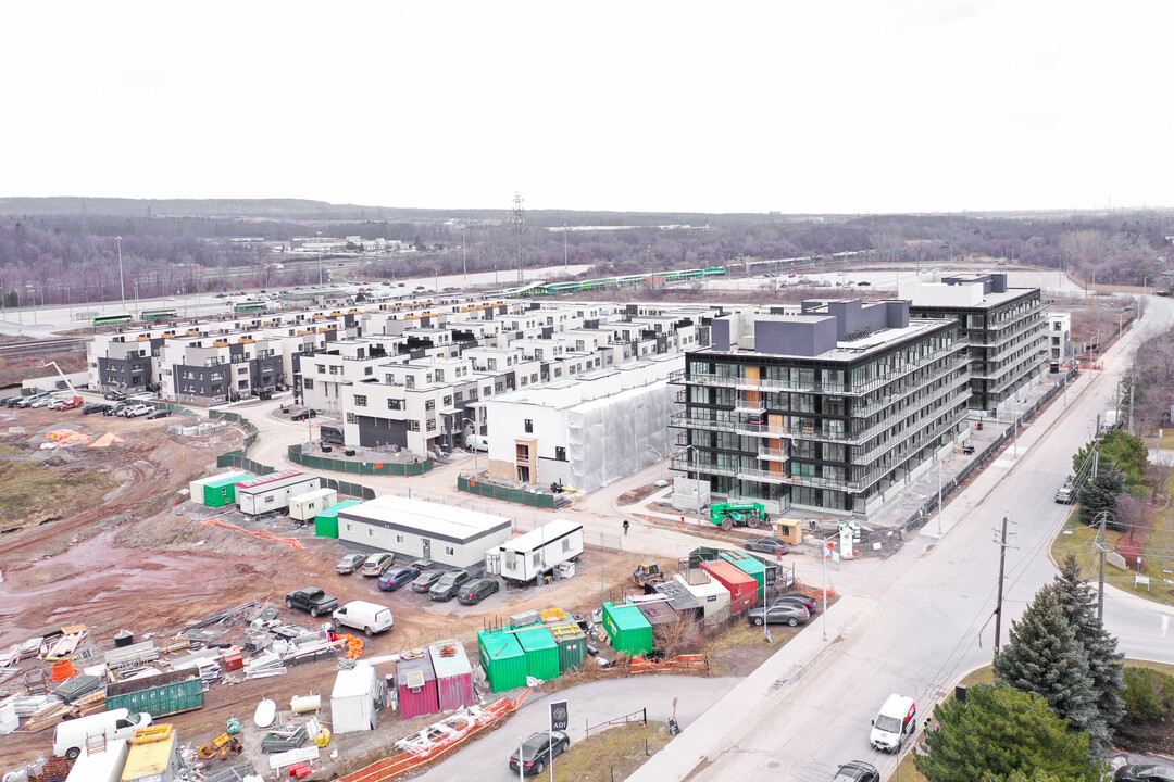 The West Condominiums in Burlington, ON - Building Photo