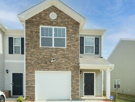 107 Sunriff Ct in Greer, SC - Building Photo