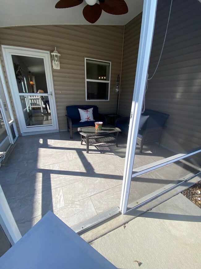 1708 Abasco Ct in the Villages, FL - Foto de edificio - Building Photo