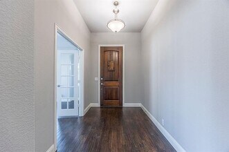 1008 Snowbird Dr in Little Elm, TX - Building Photo - Building Photo