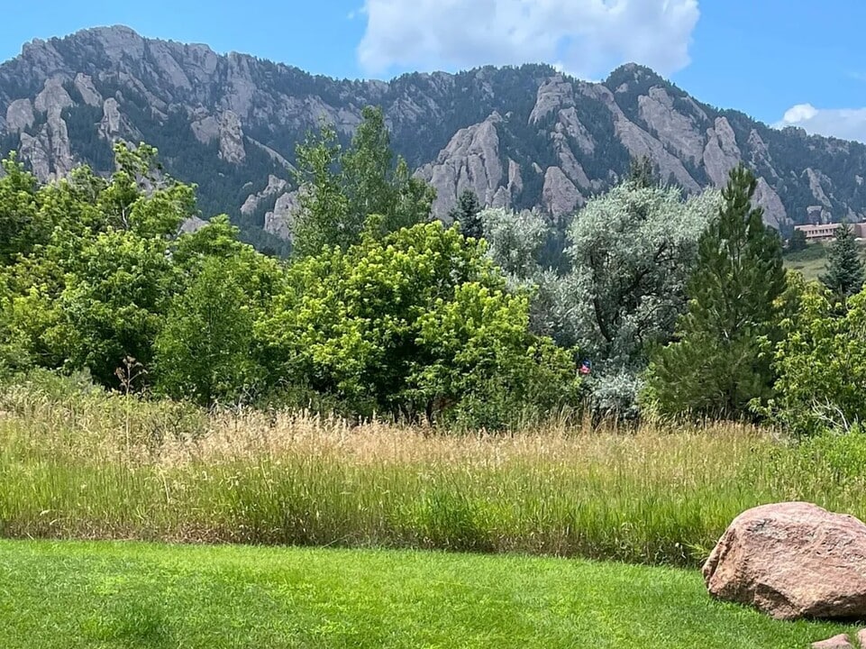 45 Benthaven Pl in Boulder, CO - Foto de edificio