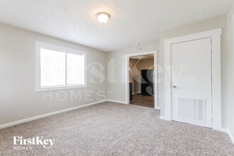 2752 S Rybolt Ave in Indianapolis, IN - Building Photo - Building Photo