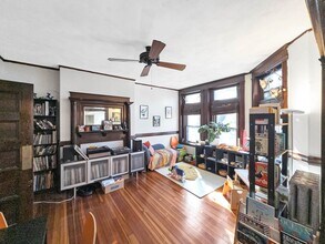 27 Lakeville Rd in Boston, MA - Building Photo - Building Photo