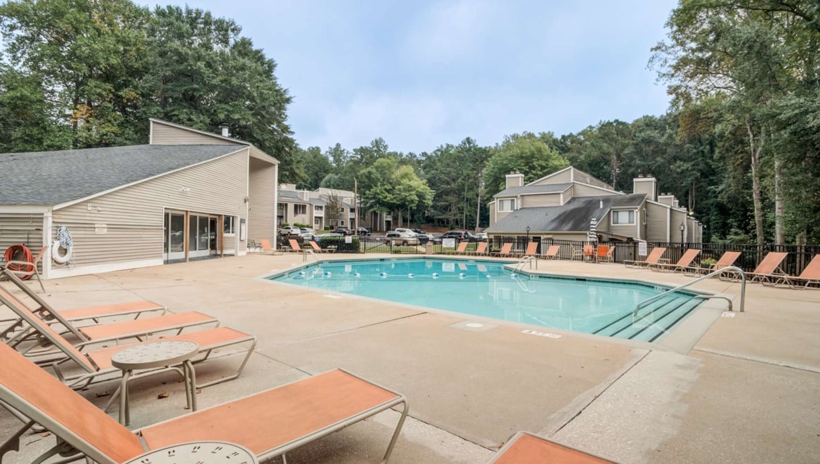 The Bluffs Apartment Homes in Spartanburg, SC - Building Photo