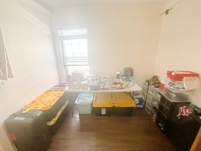 739 Parker St, Unit 3 in Boston, MA - Building Photo - Building Photo