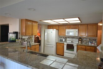 3276 Buckhorn Dr in Clearwater, FL - Building Photo - Building Photo