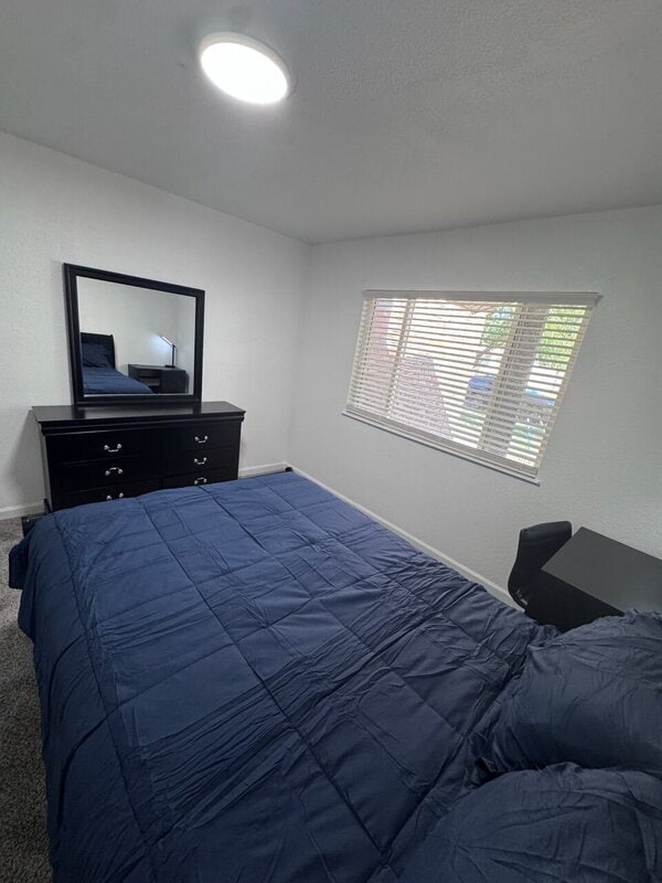 2445 Town Cir in Sacramento, CA - Building Photo - Building Photo