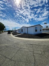 250 San Carlos Dr in Hemet, CA - Building Photo - Building Photo