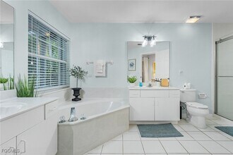 5156 Mabry Dr in Naples, FL - Building Photo - Building Photo