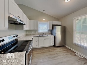 2912 Sylvester St in Raleigh, NC - Foto de edificio - Building Photo