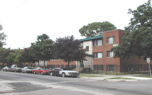 7501-7533 N Damen Ave in Chicago, IL - Building Photo - Building Photo